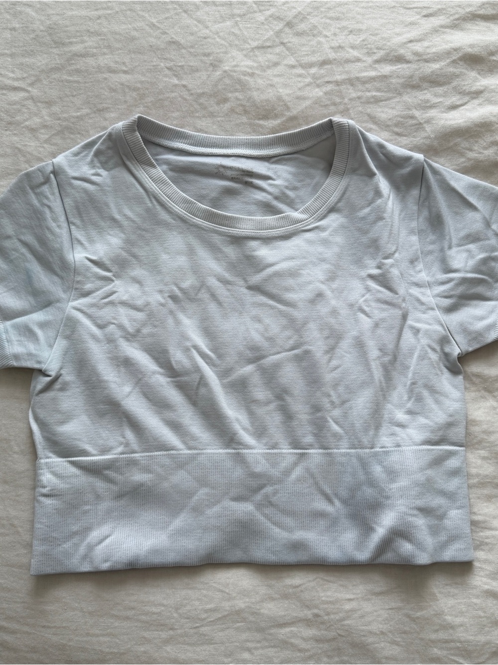 aerie offline cropped white workout tshirt
